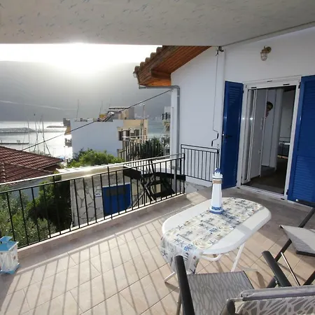 Blue Bay-guest House *