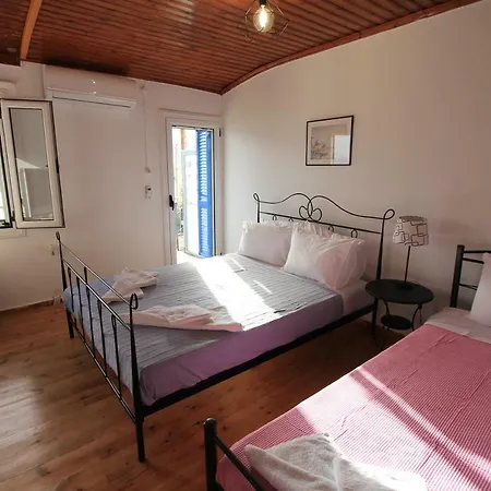 Blue Bay-guest House